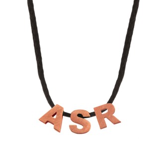 Κολιέ κορδόνι ασημένια ρόζ Γράμματα Αγγλικά